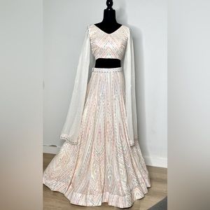 Grand sale - Stunning white lehenga